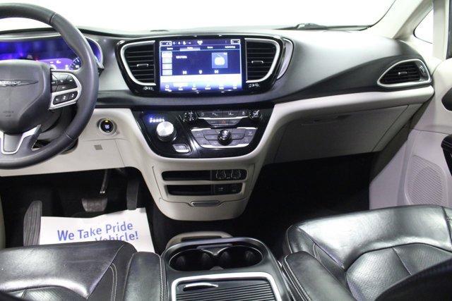 used 2022 Chrysler Pacifica car, priced at $20,962