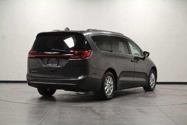 used 2022 Chrysler Pacifica car, priced at $20,962