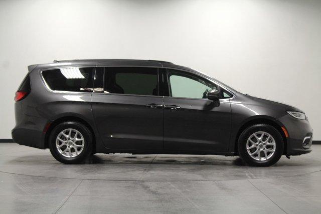 used 2022 Chrysler Pacifica car, priced at $20,962