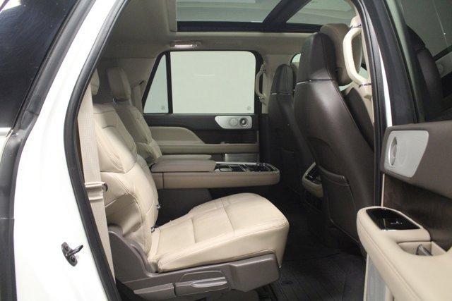 used 2022 Lincoln Navigator L car, priced at $58,962