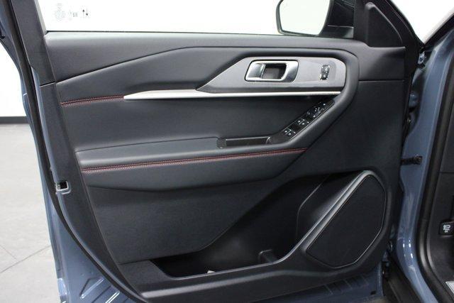 new 2025 Ford Explorer car, priced at $45,062