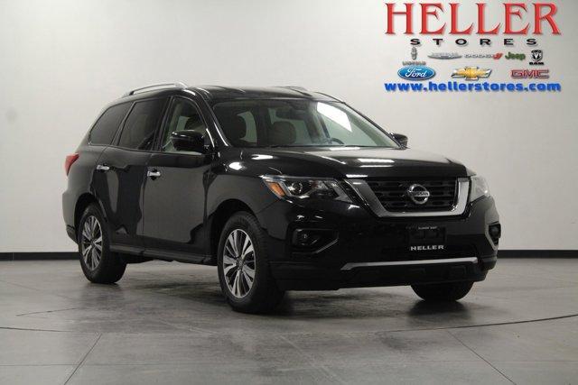 used 2019 Nissan Pathfinder car, priced at $17,962