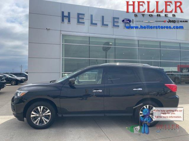 used 2019 Nissan Pathfinder car, priced at $17,962