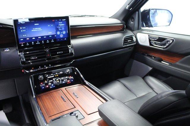 used 2024 Lincoln Navigator car, priced at $82,962