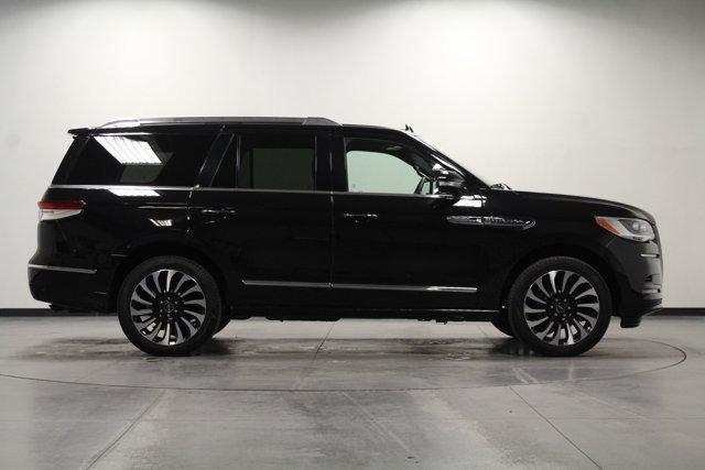 used 2024 Lincoln Navigator car, priced at $82,962