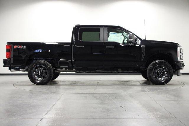 new 2025 Ford F-250 car, priced at $58,262