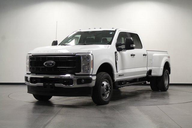new 2025 Ford F-350 car, priced at $68,262