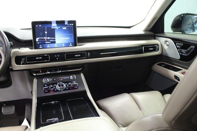 used 2020 Lincoln Aviator car, priced at $33,962