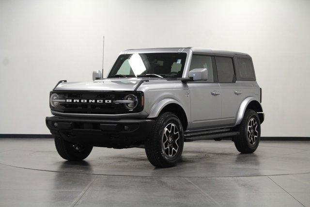 new 2024 Ford Bronco car, priced at $48,562