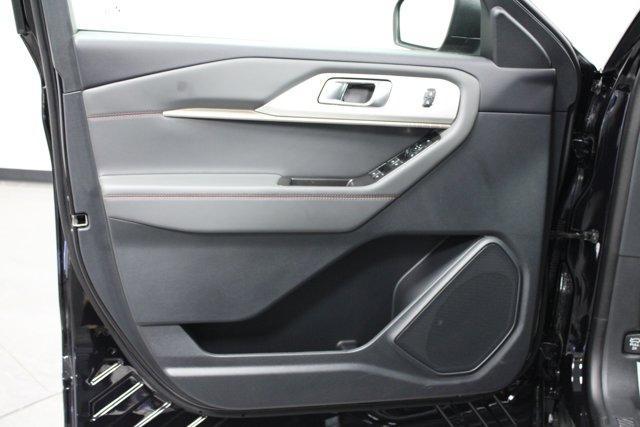 new 2025 Ford Explorer car, priced at $45,050