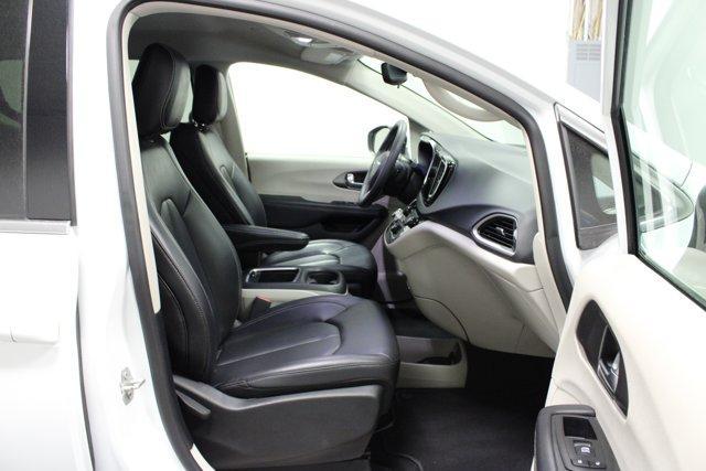used 2023 Chrysler Pacifica car, priced at $24,962