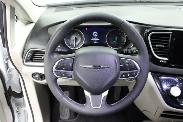 used 2023 Chrysler Pacifica car, priced at $24,962