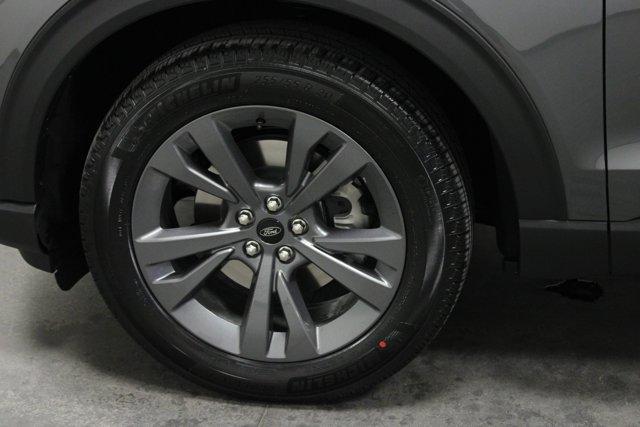 new 2025 Ford Explorer car, priced at $44,863