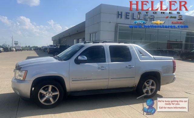 used 2011 Chevrolet Avalanche car, priced at $12,962