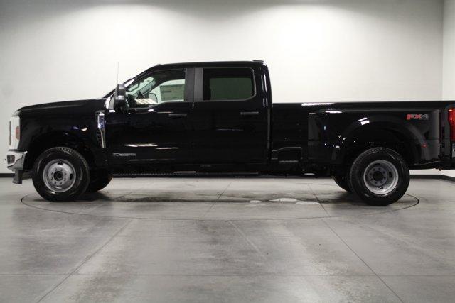 new 2025 Ford F-350 car, priced at $66,762