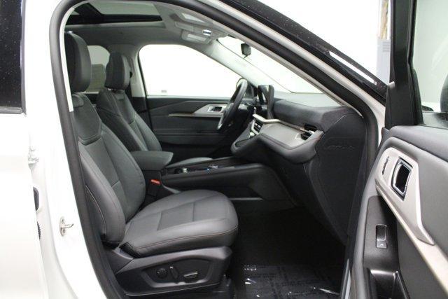 new 2025 Ford Explorer car, priced at $46,937