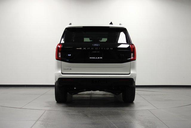 new 2025 Ford Expedition car, priced at $71,562