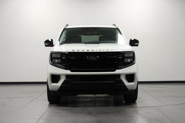 new 2025 Ford Expedition car, priced at $71,562