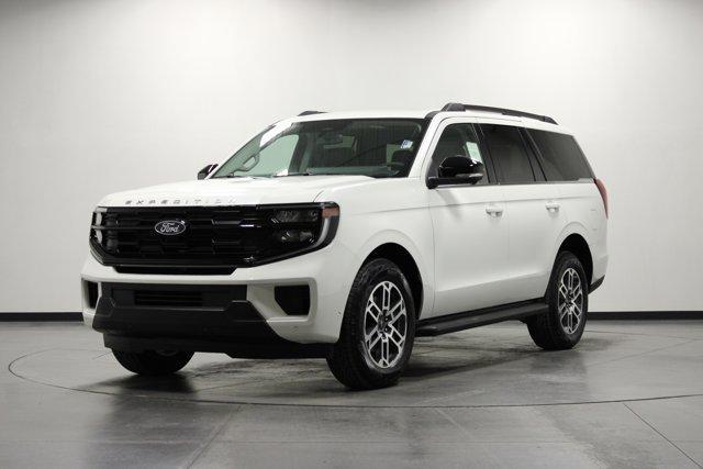 new 2025 Ford Expedition car, priced at $71,562