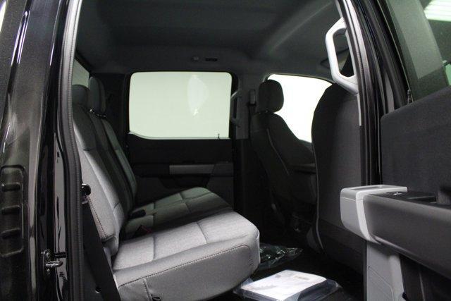 new 2025 Ford F-250 car, priced at $70,262