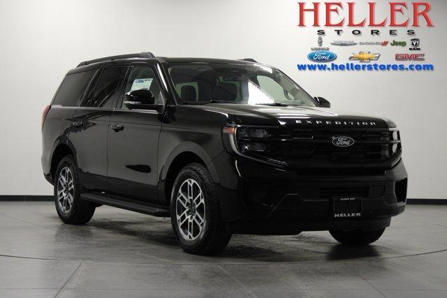 used 2025 Ford Expedition car, priced at $69,962