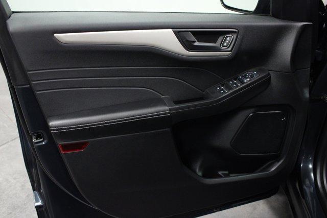used 2022 Ford Escape car, priced at $23,462