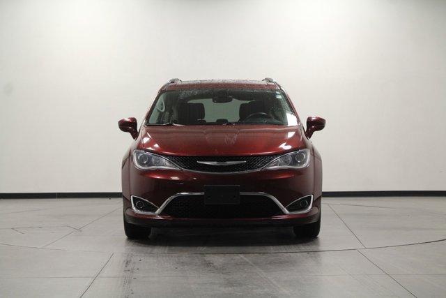 used 2018 Chrysler Pacifica car, priced at $15,962