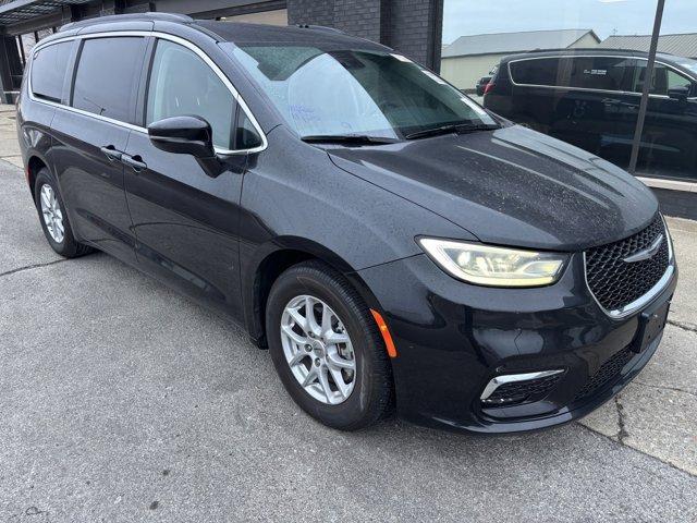 used 2022 Chrysler Pacifica car, priced at $23,962