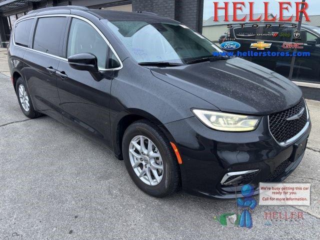 used 2022 Chrysler Pacifica car, priced at $23,962