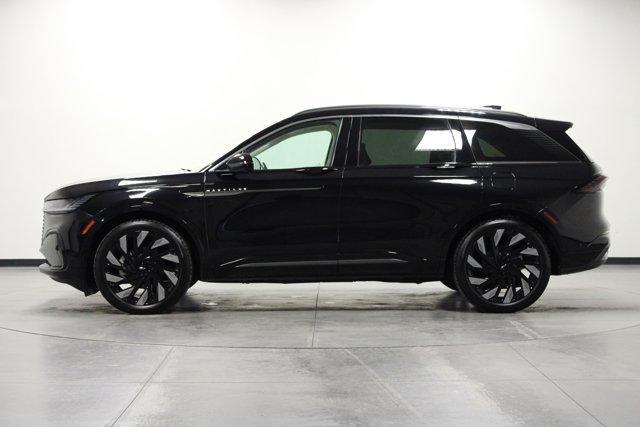 used 2024 Lincoln Nautilus car, priced at $55,962