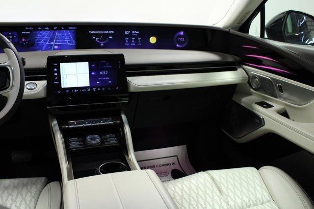 used 2024 Lincoln Nautilus car, priced at $55,962