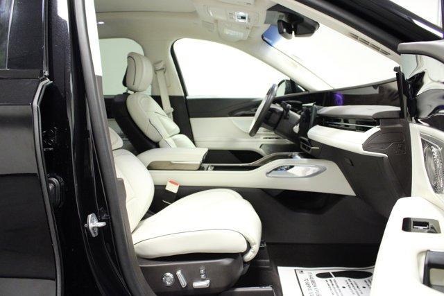 used 2024 Lincoln Nautilus car, priced at $55,962