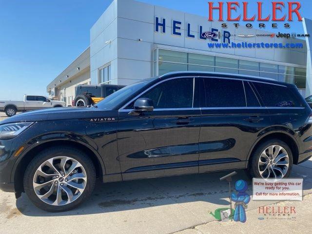 used 2022 Lincoln Aviator car, priced at $38,962
