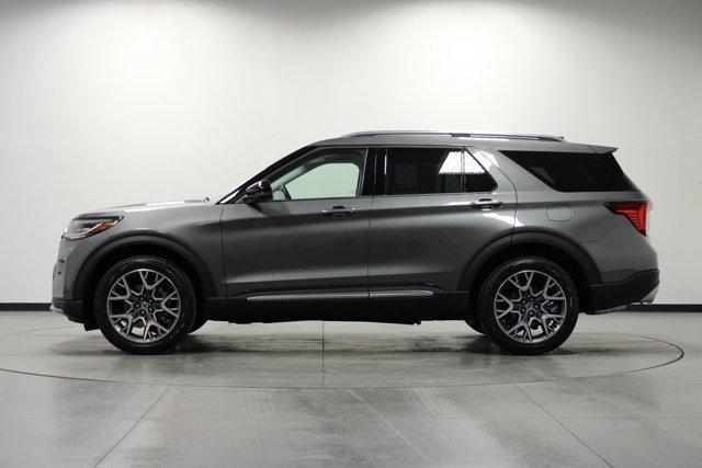 new 2025 Ford Explorer car, priced at $57,462