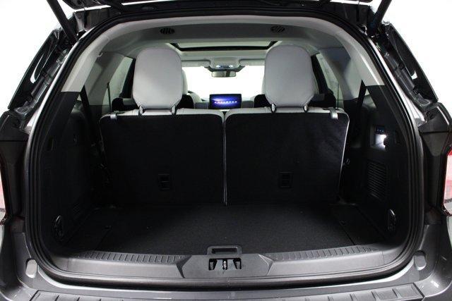 new 2025 Ford Explorer car, priced at $57,462