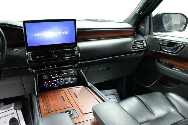 used 2024 Lincoln Navigator car, priced at $63,962