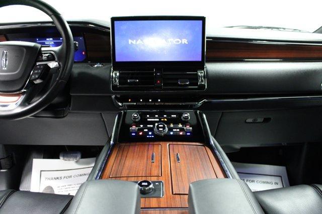 used 2024 Lincoln Navigator car, priced at $63,962