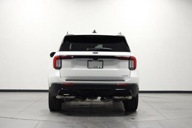 new 2025 Ford Explorer car, priced at $49,906