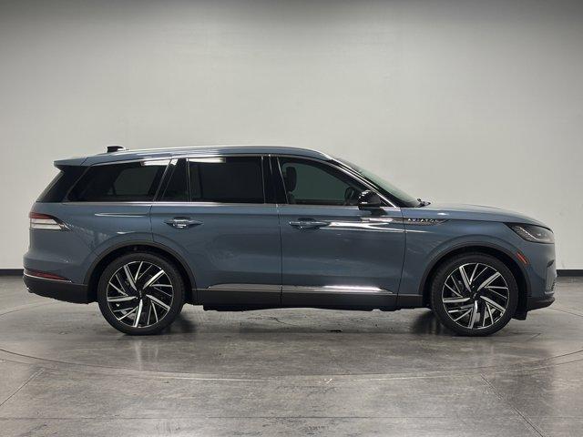 used 2025 Lincoln Aviator car