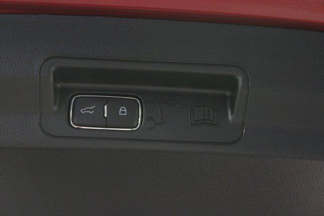 new 2025 Ford Explorer car, priced at $48,962