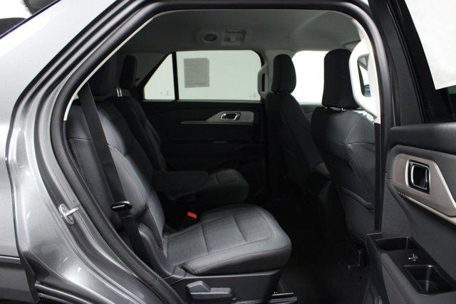 new 2025 Ford Explorer car, priced at $40,738