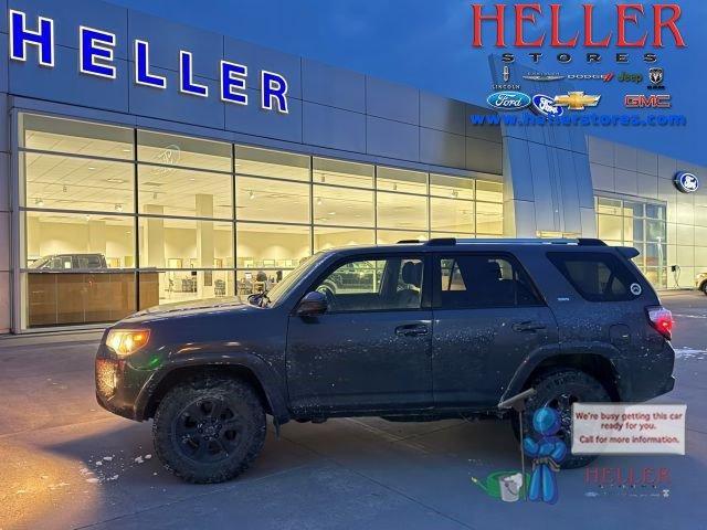 used 2020 Toyota 4Runner car, priced at $33,462