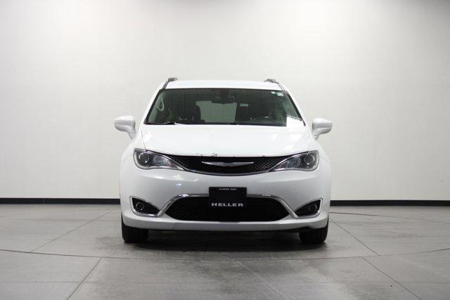 used 2017 Chrysler Pacifica car, priced at $12,962