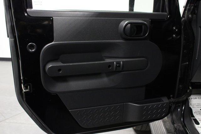 used 2009 Jeep Wrangler Unlimited car, priced at $8,962