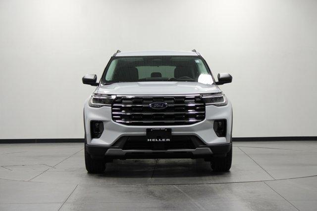 new 2025 Ford Explorer car, priced at $45,662