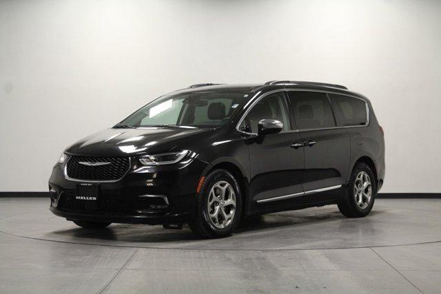 used 2022 Chrysler Pacifica car, priced at $23,962