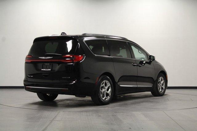 used 2022 Chrysler Pacifica car, priced at $23,962