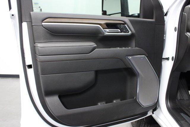 used 2025 Chevrolet Silverado 3500 car, priced at $74,962
