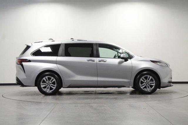 used 2021 Toyota Sienna car, priced at $33,962