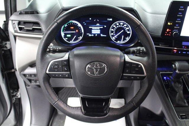 used 2021 Toyota Sienna car, priced at $33,962